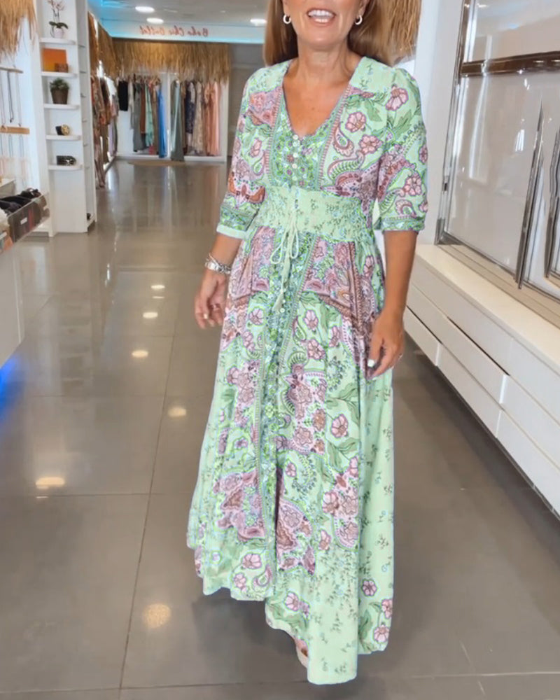 Lis – Kjole med Farverig Paisley Mønster med 3/4 Ærmer og Bindebånd